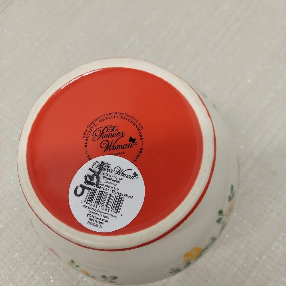 The Pioneer Woman Vintage Floral 7